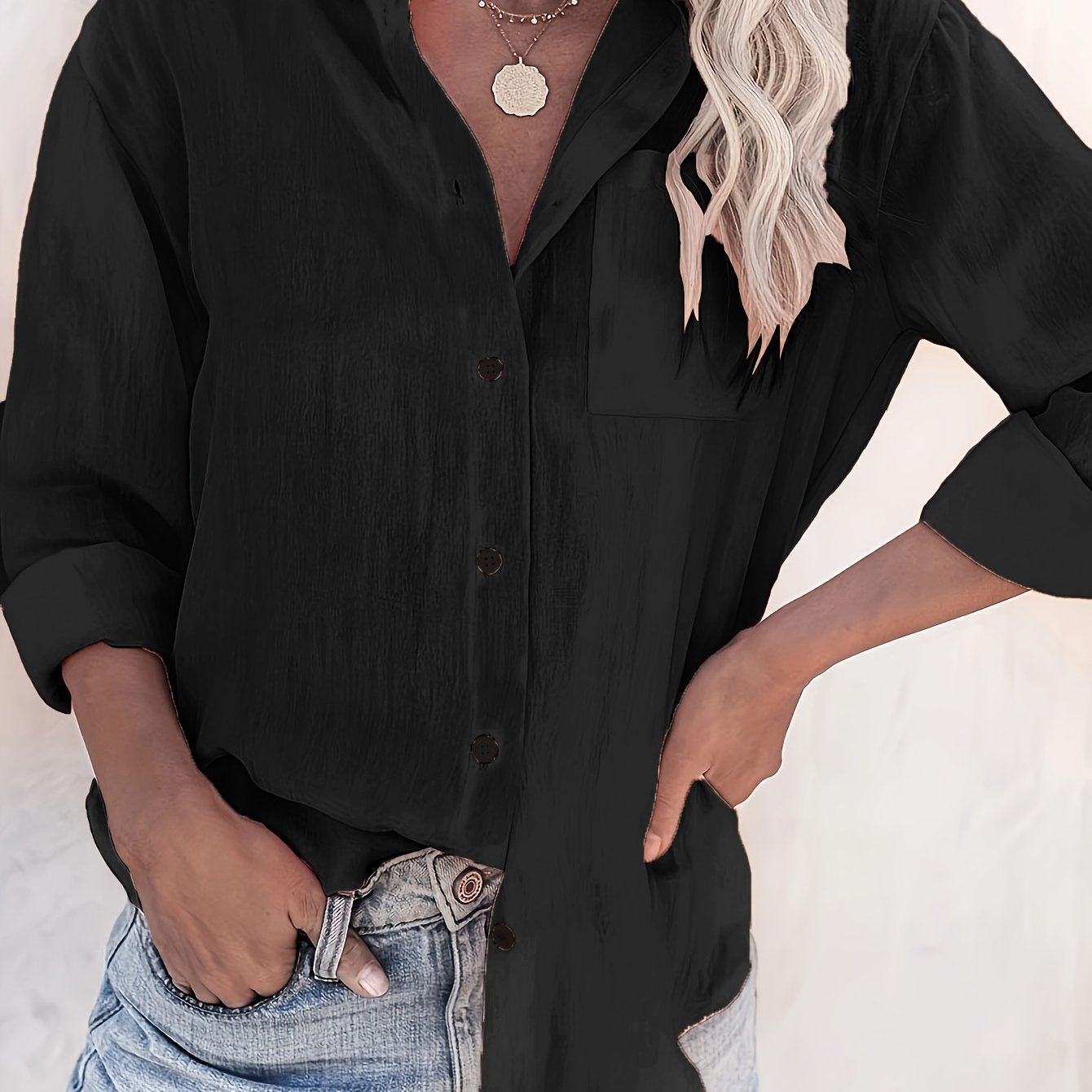 Bjørks™ | Myk og luftig skjortebluse med brystlomme