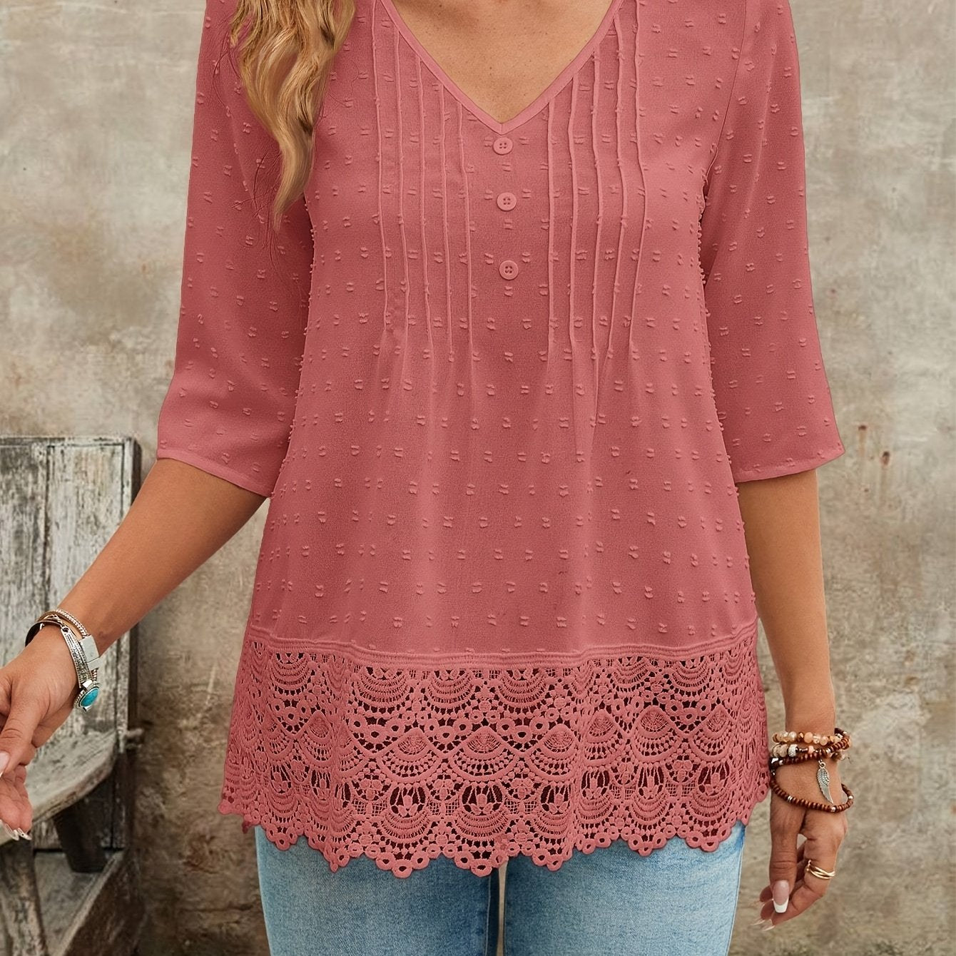 Bjørks™ | Romantisk topp med blondekant og strukturdetaljer