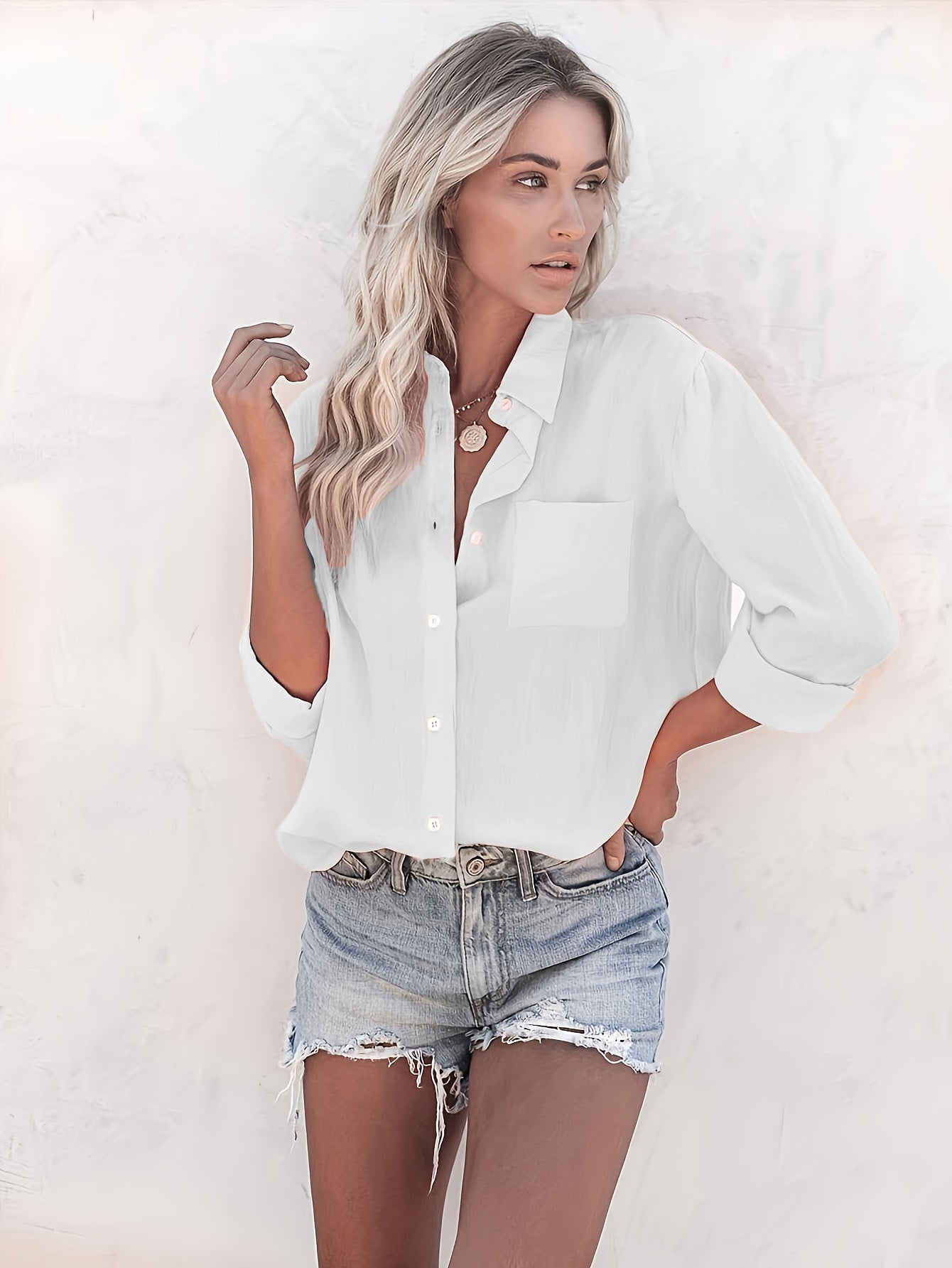 Bjørks™ | Myk og luftig skjortebluse med brystlomme