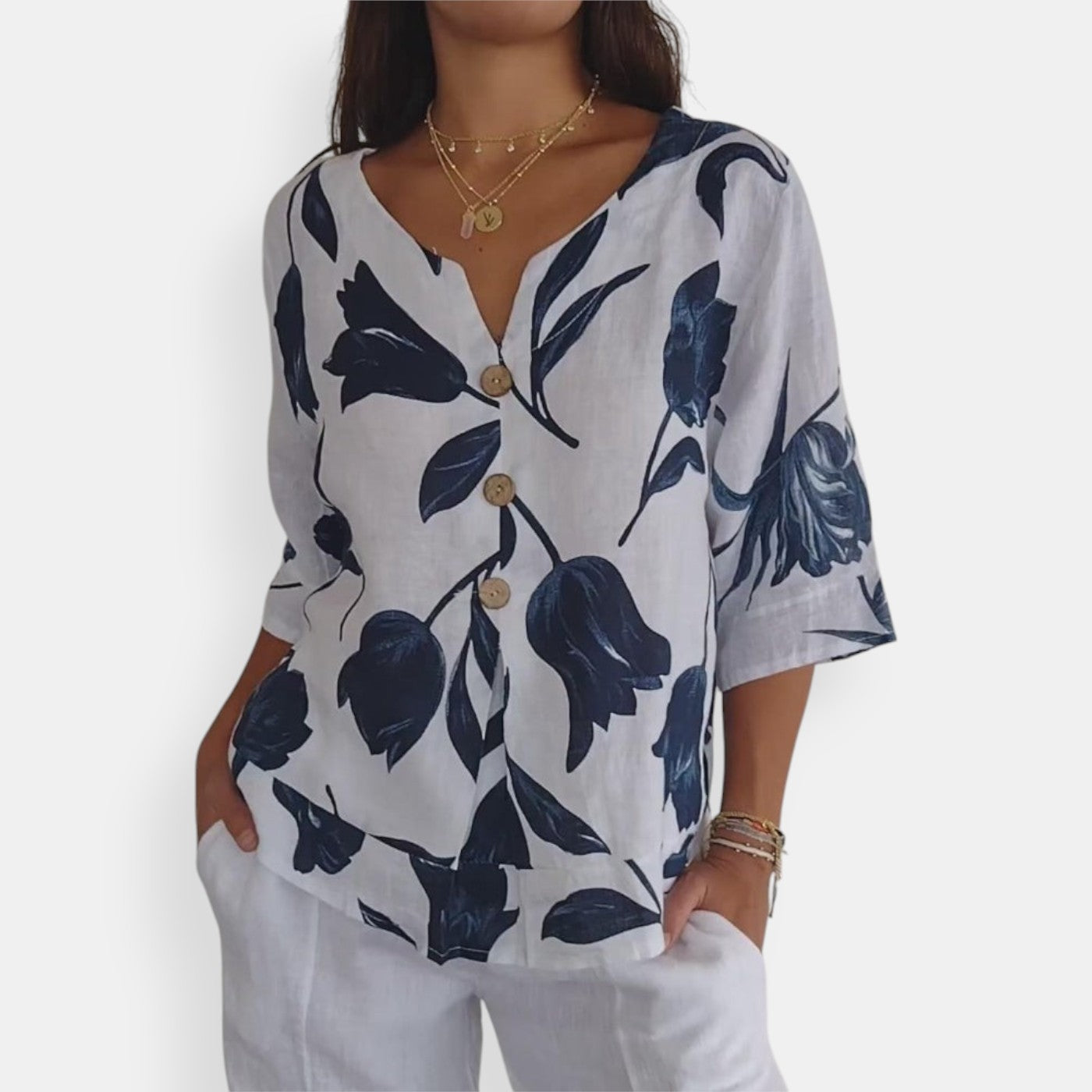 Bjørks™ | Elegant Blomsterbluse
